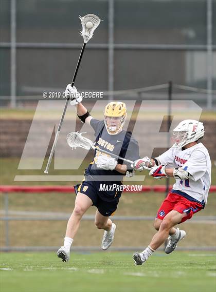 Thumbnail 3 in Victor @ Fairport photogallery.