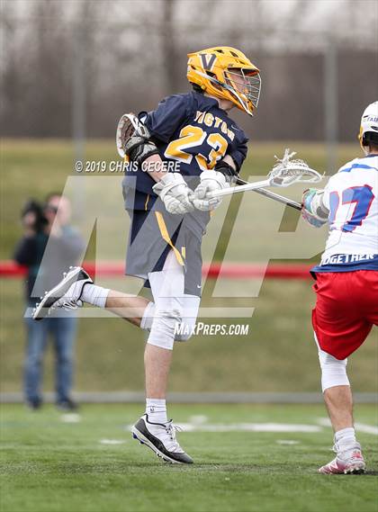 Thumbnail 3 in Victor @ Fairport photogallery.