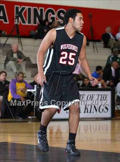 Thumbnail 2 in Abbotsford (British Columbia) vs. Harvard-Westlake (Hilltop Classic) photogallery.