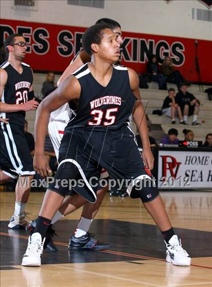 Thumbnail 2 in Abbotsford (British Columbia) vs. Harvard-Westlake (Hilltop Classic) photogallery.