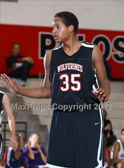 Thumbnail 3 in Abbotsford (British Columbia) vs. Harvard-Westlake (Hilltop Classic) photogallery.