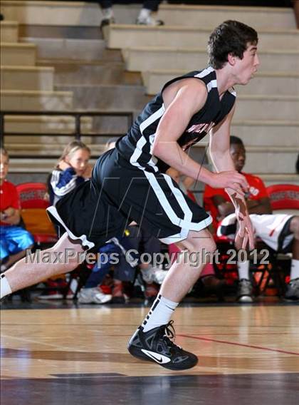 Thumbnail 2 in Abbotsford (British Columbia) vs. Harvard-Westlake (Hilltop Classic) photogallery.