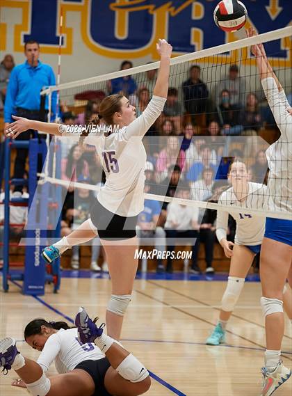 Thumbnail 3 in Amador Valley vs Foothill (CIF NCS Division 1 Semifinal Playoff) photogallery.