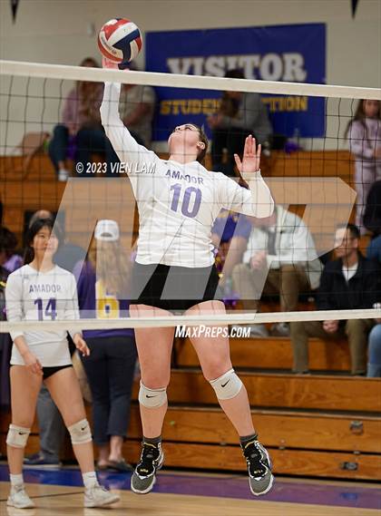 Thumbnail 1 in Amador Valley vs Foothill (CIF NCS Division 1 Semifinal Playoff) photogallery.