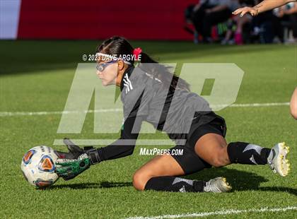 Thumbnail 1 in St. Joseph vs. Rowland Hall (UHSAA 2A Final) photogallery.