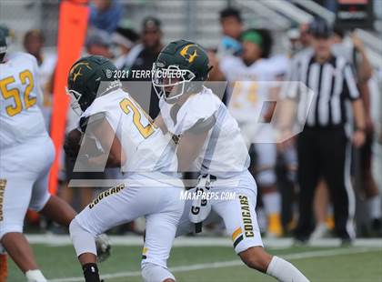 Thumbnail 2 in Kearns vs. Timpview photogallery.