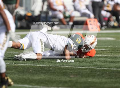Thumbnail 2 in Kearns vs. Timpview photogallery.