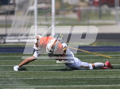 Thumbnail 1 in Kearns vs. Timpview photogallery.