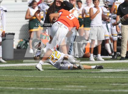 Thumbnail 2 in Kearns vs. Timpview photogallery.