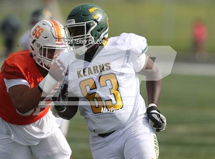 Thumbnail 2 in Kearns vs. Timpview photogallery.