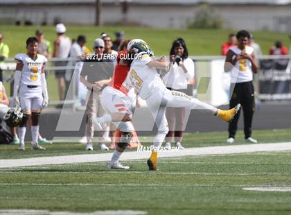 Thumbnail 1 in Kearns vs. Timpview photogallery.