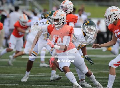 Thumbnail 1 in Kearns vs. Timpview photogallery.
