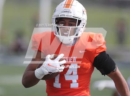Thumbnail 1 in Kearns vs. Timpview photogallery.