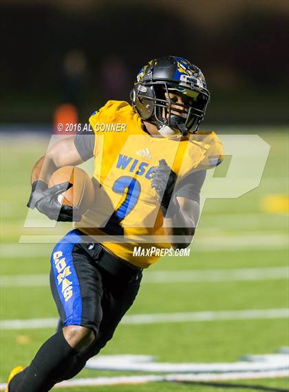Thumbnail 2 in Eleanor Roosevelt @ Wise (MPSSAA 4A 2nd Round Playoff)  photogallery.