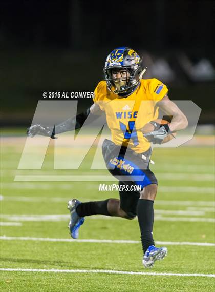 Thumbnail 1 in Eleanor Roosevelt @ Wise (MPSSAA 4A 2nd Round Playoff)  photogallery.