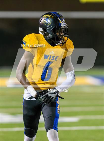 Thumbnail 2 in Eleanor Roosevelt @ Wise (MPSSAA 4A 2nd Round Playoff)  photogallery.