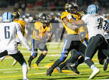Thumbnail 1 in Eleanor Roosevelt @ Wise (MPSSAA 4A 2nd Round Playoff)  photogallery.
