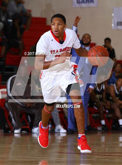 Thumbnail 3 in Narbonne vs. Redondo Union (Ryse Williams/Pac Shores Tournament) photogallery.
