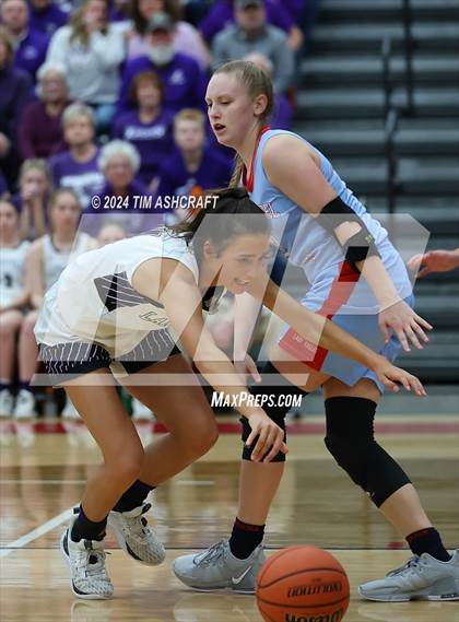 Thumbnail 3 in Lanesville vs Jac-Cen-Del (IHSAA 1A Semi State Semi Final) photogallery.