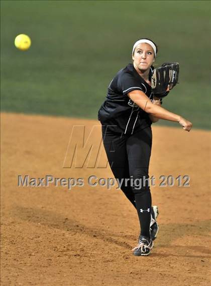 Thumbnail 3 in Norco vs. Santiago (CIF SS D1 Final) photogallery.