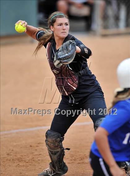 Thumbnail 2 in Norco vs. Santiago (CIF SS D1 Final) photogallery.
