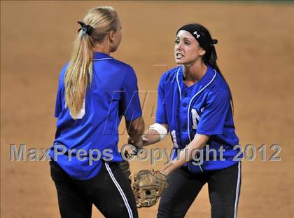 Thumbnail 2 in Norco vs. Santiago (CIF SS D1 Final) photogallery.