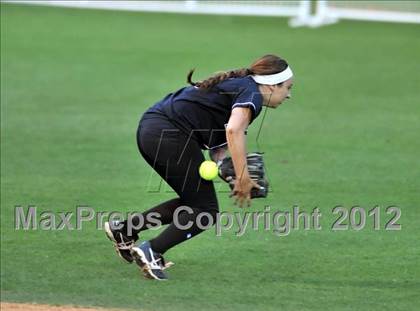 Thumbnail 3 in Norco vs. Santiago (CIF SS D1 Final) photogallery.