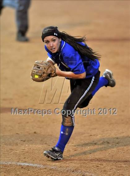 Thumbnail 3 in Norco vs. Santiago (CIF SS D1 Final) photogallery.