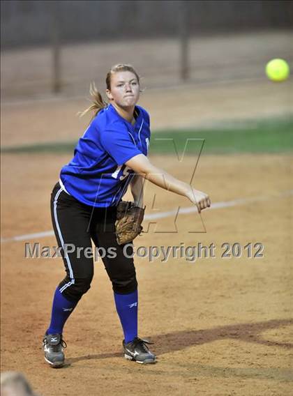 Thumbnail 1 in Norco vs. Santiago (CIF SS D1 Final) photogallery.