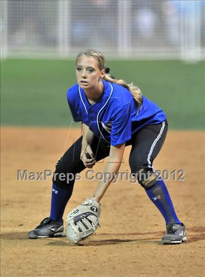 Thumbnail 3 in Norco vs. Santiago (CIF SS D1 Final) photogallery.