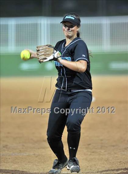 Thumbnail 3 in Norco vs. Santiago (CIF SS D1 Final) photogallery.