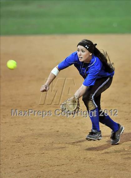 Thumbnail 2 in Norco vs. Santiago (CIF SS D1 Final) photogallery.