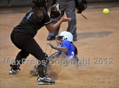 Thumbnail 2 in Norco vs. Santiago (CIF SS D1 Final) photogallery.