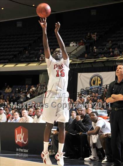 Thumbnail 2 in Etiwanda vs. Long Beach Poly (CIF SS Playoffs) photogallery.