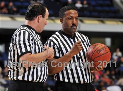 Thumbnail 2 in Etiwanda vs. Long Beach Poly (CIF SS Playoffs) photogallery.