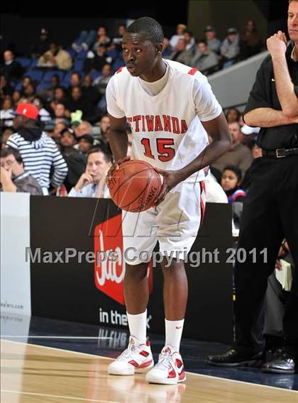 Thumbnail 1 in Etiwanda vs. Long Beach Poly (CIF SS Playoffs) photogallery.