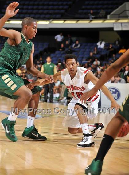 Thumbnail 1 in Etiwanda vs. Long Beach Poly (CIF SS Playoffs) photogallery.