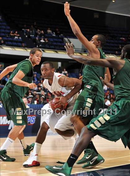 Thumbnail 3 in Etiwanda vs. Long Beach Poly (CIF SS Playoffs) photogallery.