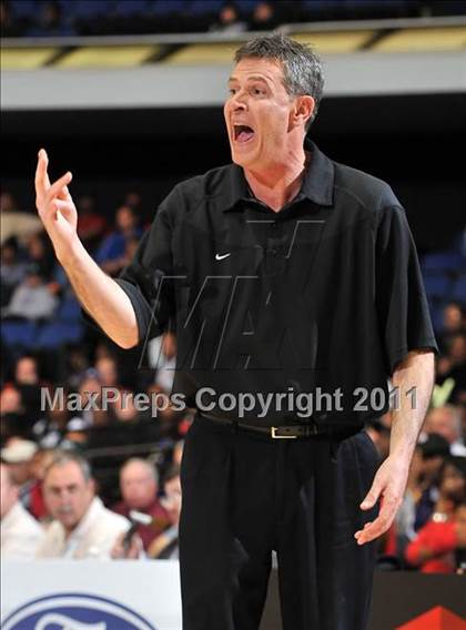 Thumbnail 1 in Etiwanda vs. Long Beach Poly (CIF SS Playoffs) photogallery.