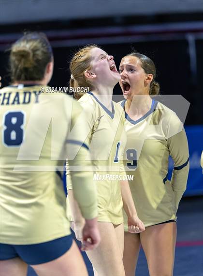 Thumbnail 3 in Shady Spring vs. Weir (WVSSAC Class AAA Quarterfinal) photogallery.