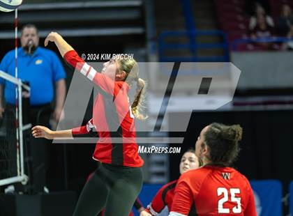 Thumbnail 1 in Shady Spring vs. Weir (WVSSAC Class AAA Quarterfinal) photogallery.