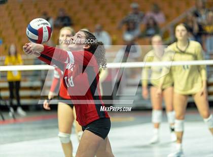 Thumbnail 1 in Shady Spring vs. Weir (WVSSAC Class AAA Quarterfinal) photogallery.