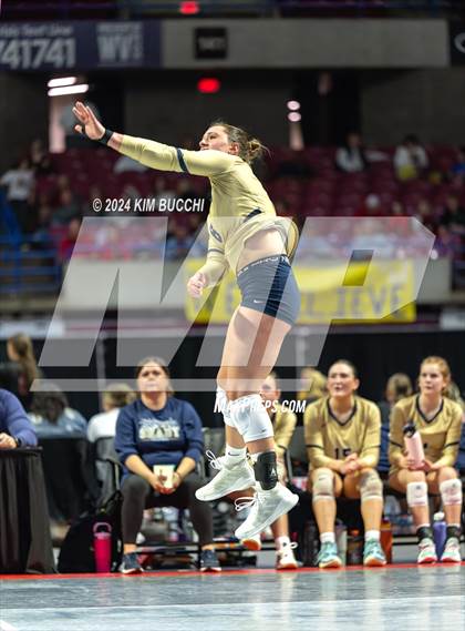 Thumbnail 3 in Shady Spring vs. Weir (WVSSAC Class AAA Quarterfinal) photogallery.