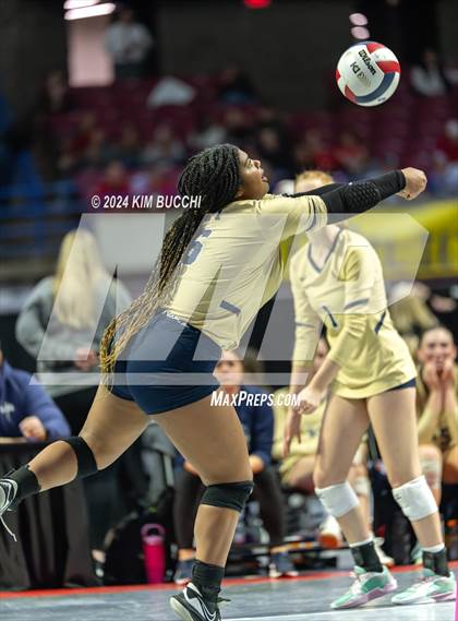 Thumbnail 2 in Shady Spring vs. Weir (WVSSAC Class AAA Quarterfinal) photogallery.