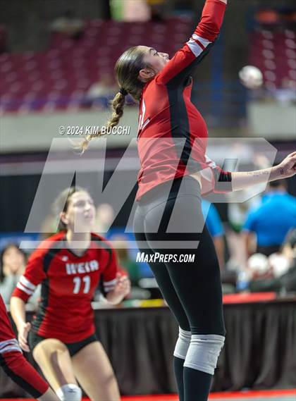 Thumbnail 2 in Shady Spring vs. Weir (WVSSAC Class AAA Quarterfinal) photogallery.