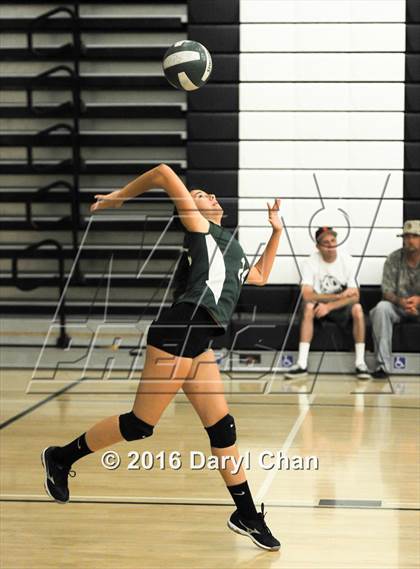 Thumbnail 2 in Mayfield @ Monrovia photogallery.