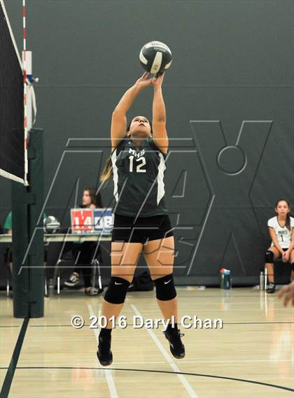 Thumbnail 1 in Mayfield @ Monrovia photogallery.