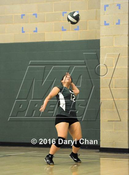 Thumbnail 1 in Mayfield @ Monrovia photogallery.