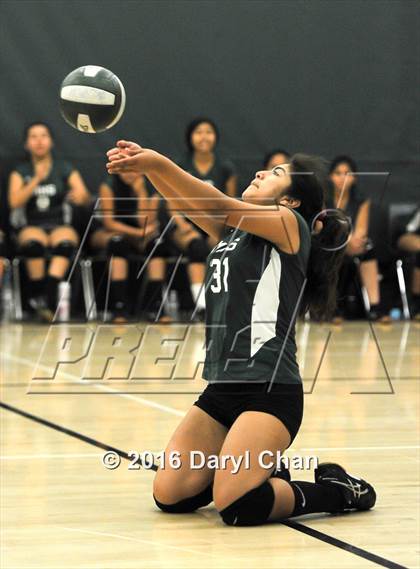 Thumbnail 2 in Mayfield @ Monrovia photogallery.