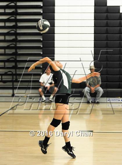 Thumbnail 2 in Mayfield @ Monrovia photogallery.